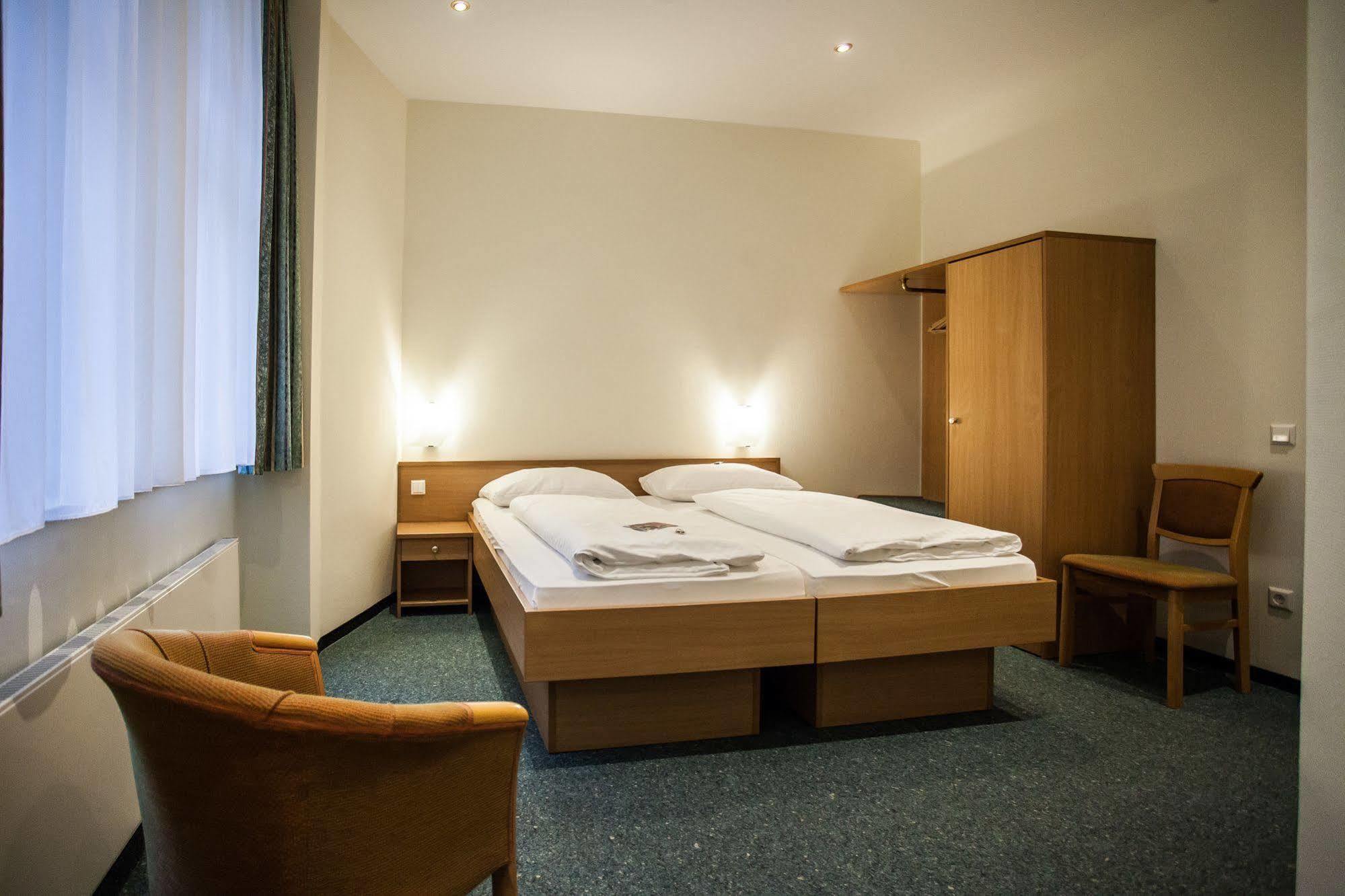 Allegra Hotel